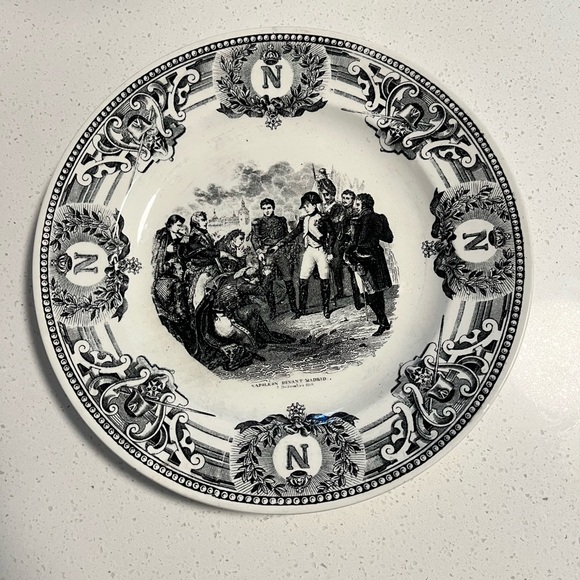 19th Century Boch Freres Napoleonic Plate - Picture 2 of 3
